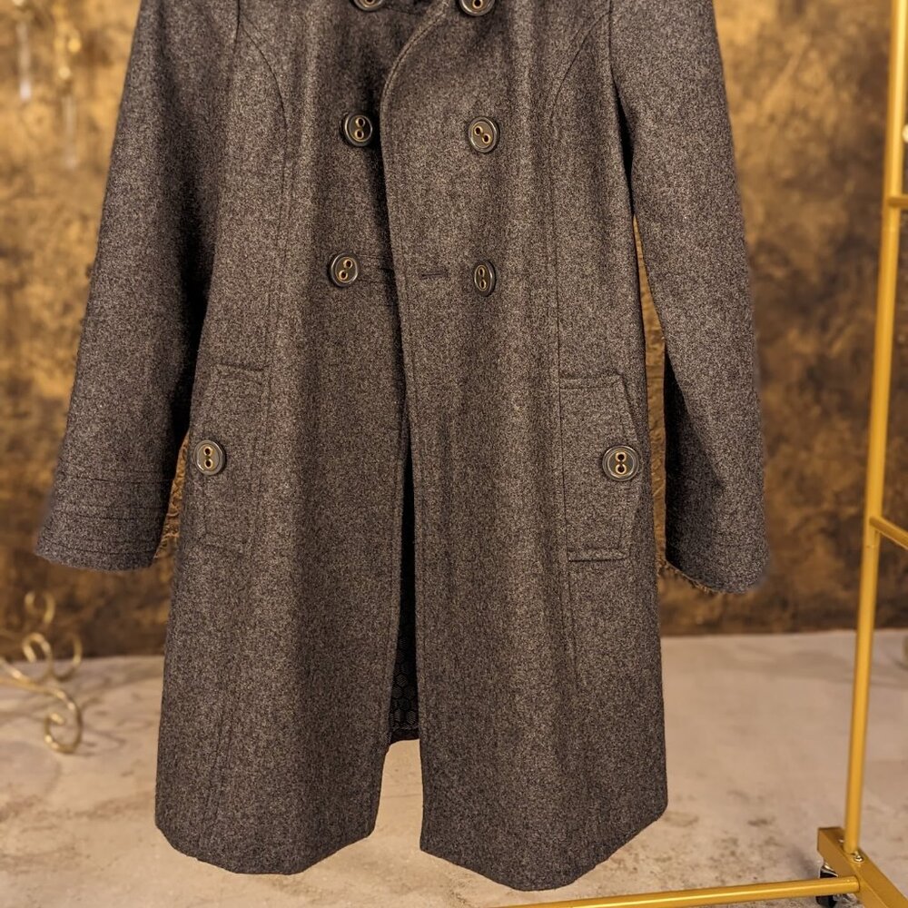 jacket - Picture 2 of 5
